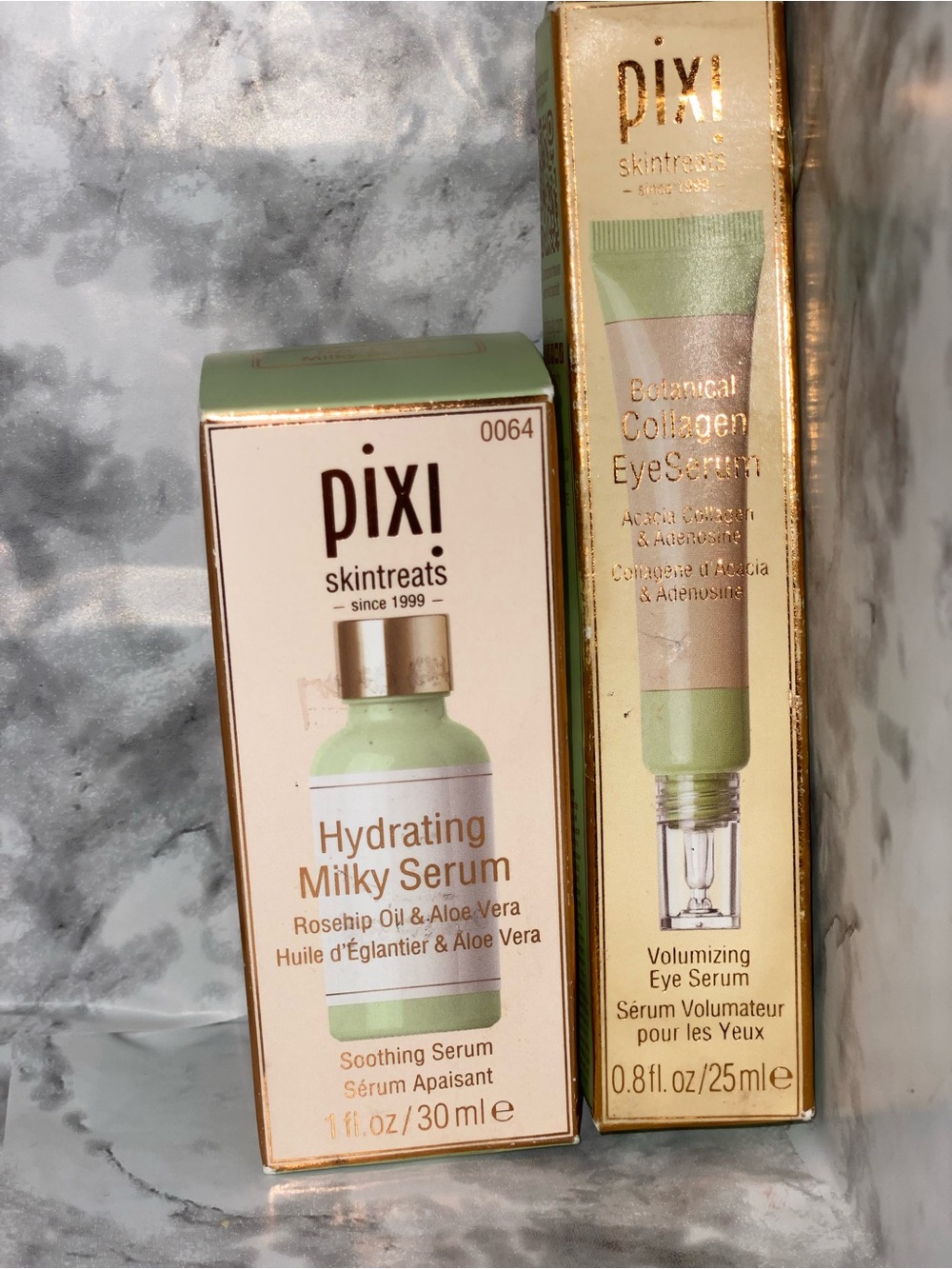 Bundle of 2 Pixi Hydrating Milky Serum - Light Green and Gold Accents